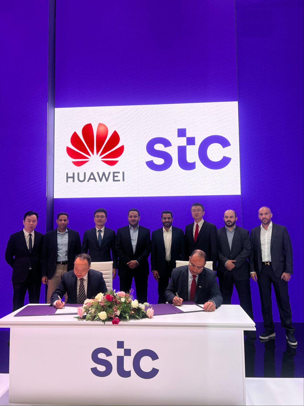 stc-and-Huawei-jointly-announce-to-establish-a-Cloud-Core-Infrastructure-Collaboration-CIC