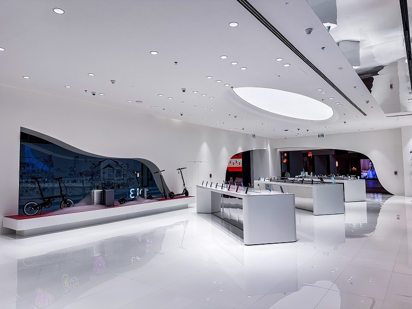 Xiaomi's Dubai Mall store